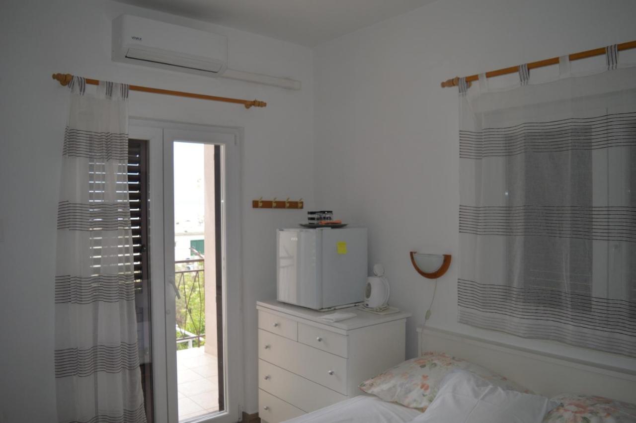 Appartement Soba Mira à Makarska Extérieur photo